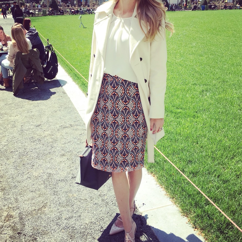 Anthrpologie skirt size 4